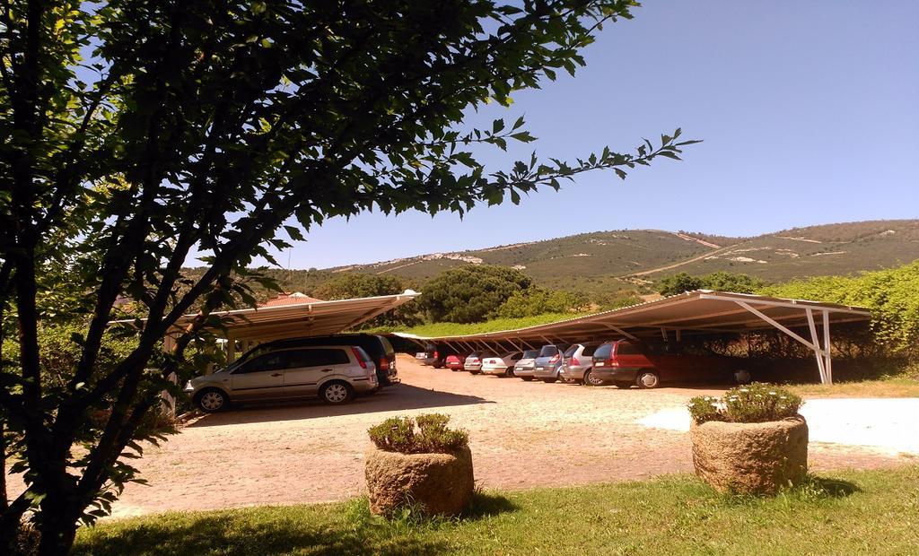 Hotel Balneario Fuentes Del Trampal Carmonita ภายนอก รูปภาพ